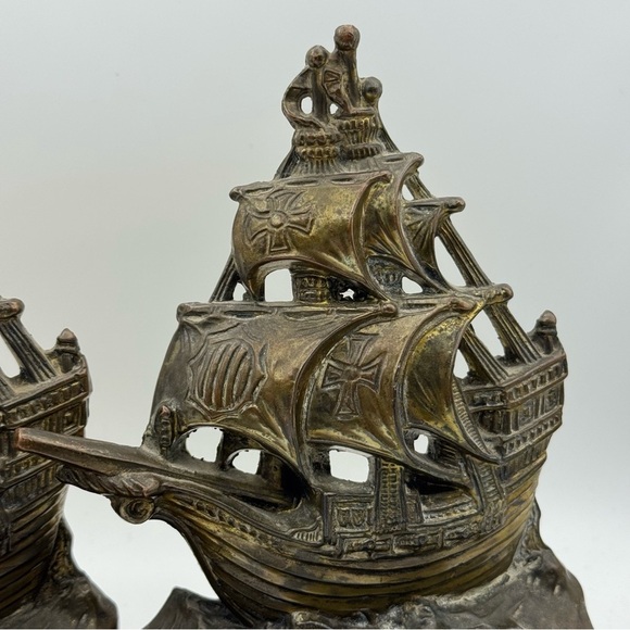 Vintage Weidlich Brothers WB Bronze Cast Iron Bookends Pair Galleons Ships Boats - Picture 5 of 13
